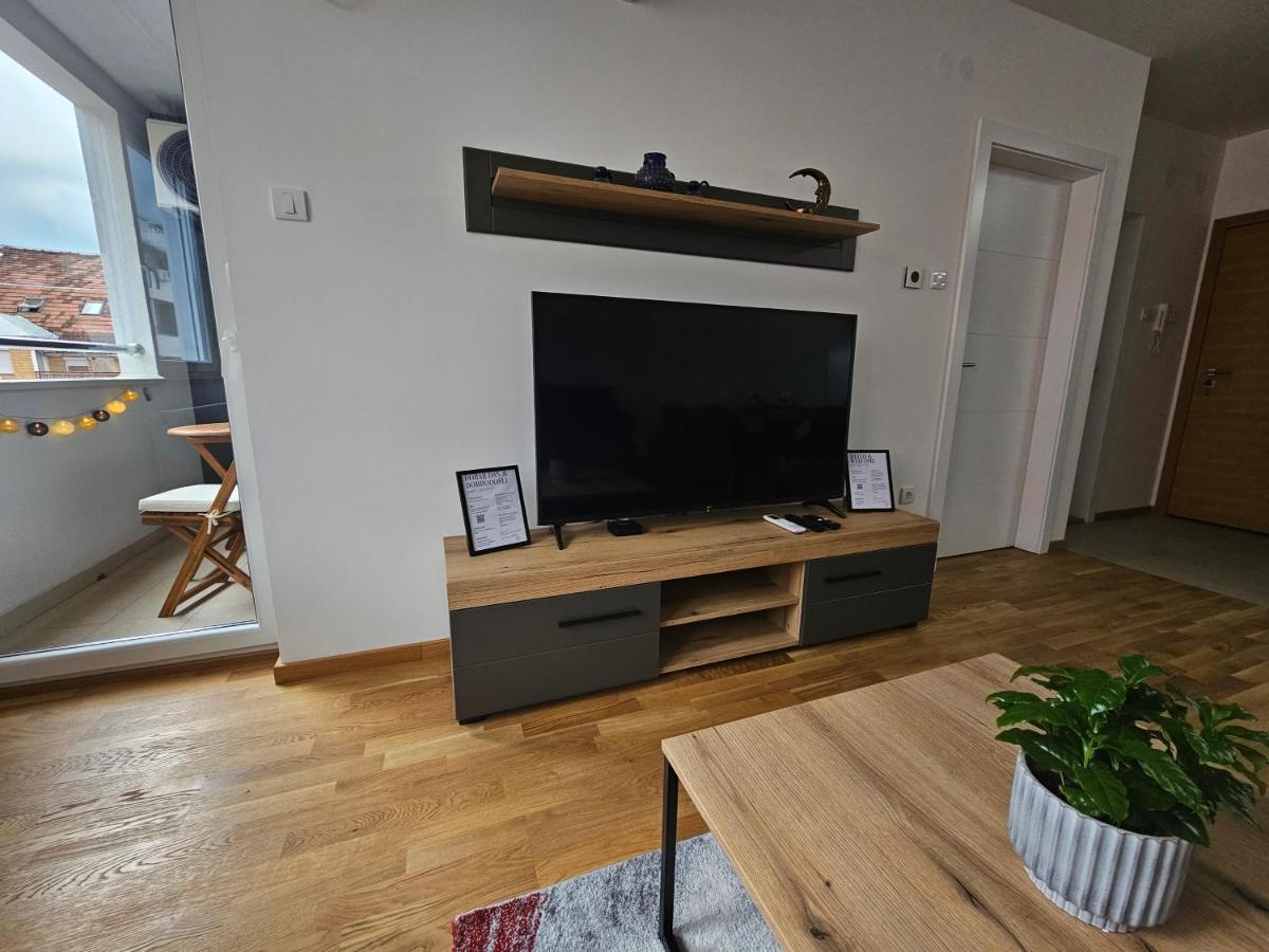 Sun&Moon Apartments Újvidék Kültér fotó